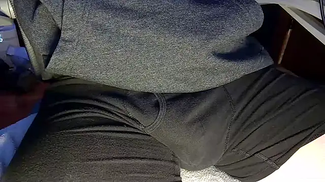 Stix Zadinia online show from 09-30-25, 05:13