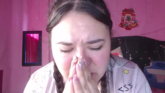 NikkiRous  online show from 10-24-25, 12:48