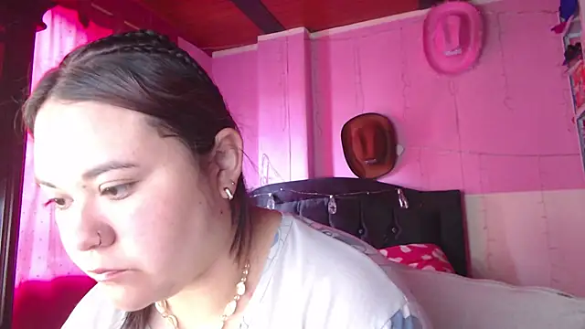 NikkiRous  online show from 02-12-26, 02:06