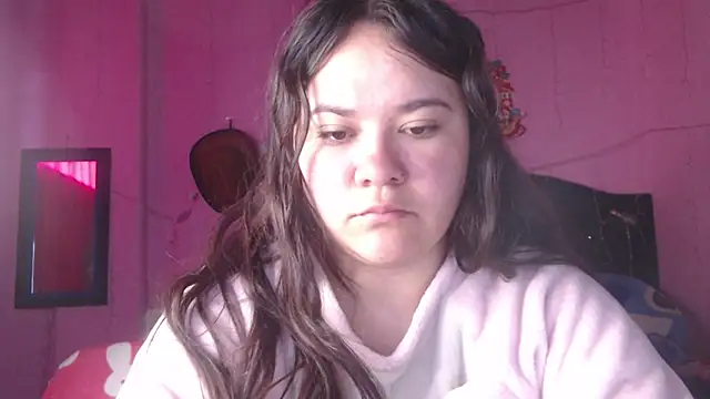 NikkiRous  online show from 10-14-25, 12:28