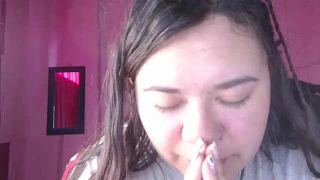 NikkiRous  online show from 10-20-25, 12:27