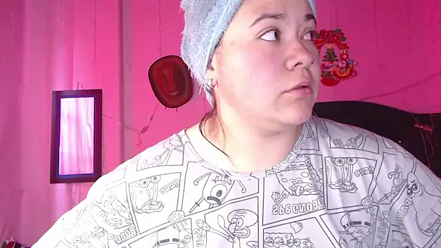 NikkiRous  online show from 01-12-26, 02:46