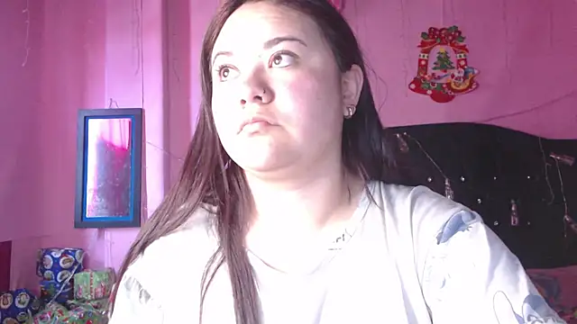 NikkiRous  online show from 12-18-25, 01:37