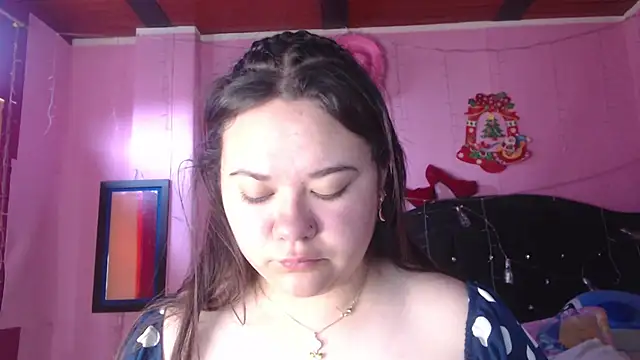 NikkiRous  online show from 09-11-25, 12:38