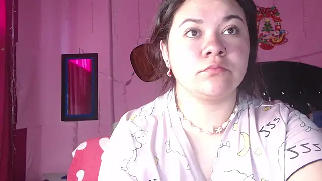 NikkiRous  online show from 10-23-25, 12:26