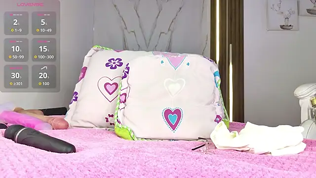 mia 099 online show from 03-17-26, 08:23