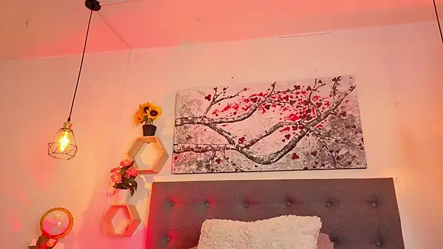 Dulce charlottee online show from 01-07-26, 08:14