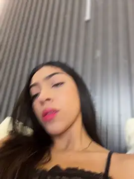 Ema azel online show from 02-07-26, 02:03