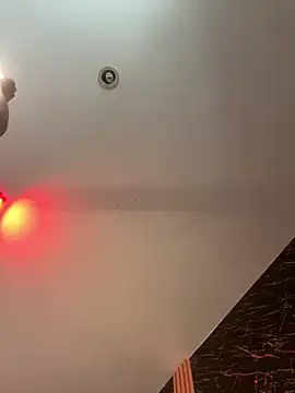 Snapshot of Ema_azel chatting on 02-26-25, 01:22 Ema azel online show from 02-26-25, 01:22