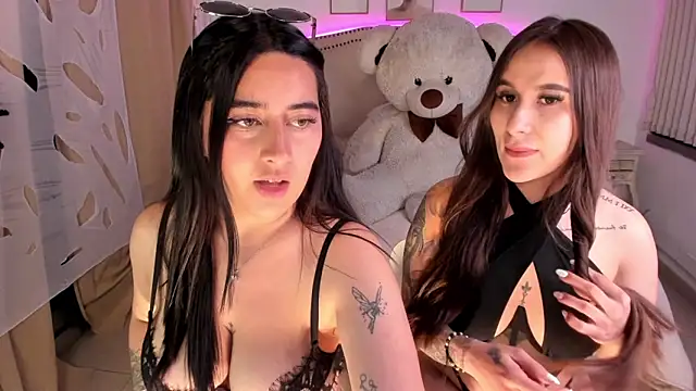 cami cruzz online show from 10-22-25, 10:41