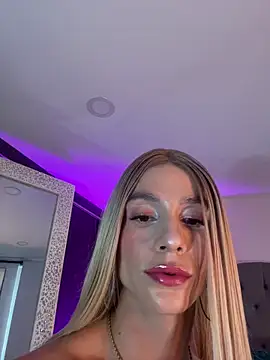 Snapshot of miaromanove_ss chatting on 02-27-26, 11:54 miaromanove ss online show from 02-27-26, 11:54