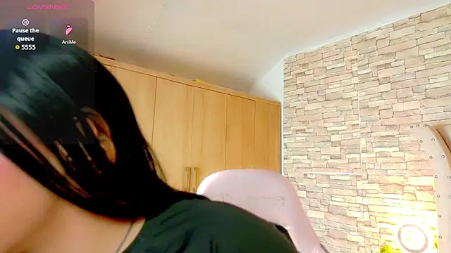 Snapshot of Giorgina_Parado chatting on 06-23-26, 04:10 Giorgina Parado online show from 06-23-26, 04:10