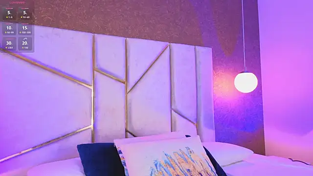 AilishBenson online show from 04-11-26, 07:28