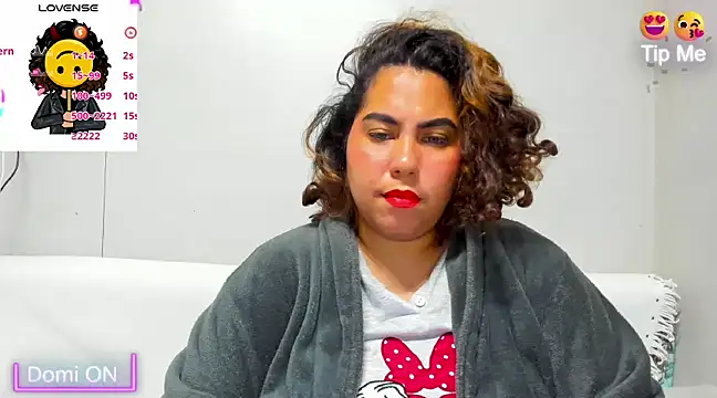 isobeladams20 online show from 12-14-24, 11:23