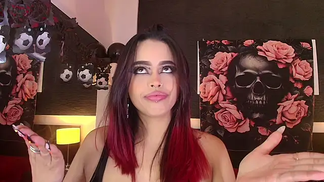 Snapshot of EvaaFoxxy1 chatting on 06-27-26, 12:22 EvaaFoxxy1 online show from 06-27-26, 12:22