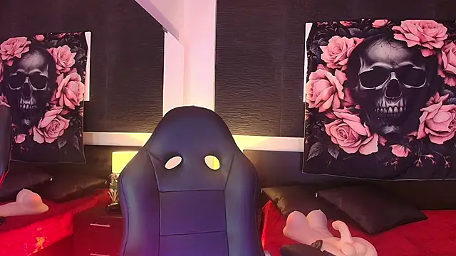 EvaaFoxxy1 online show from 02-27-26, 12:05