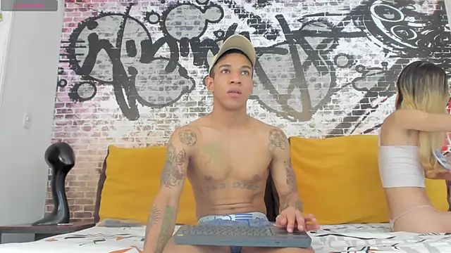 its me miley online show from 03-18-25, 01:23