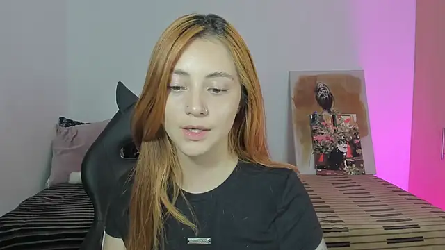 Snapshot of annie_mora chatting on 02-13-26, 01:27 annie mora online show from 02-13-26, 01:27