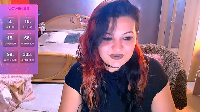 Snapshot of Ariellefoxy chatting on 10-13-25, 07:26 Ariellefoxy online show from 10-13-25, 07:26