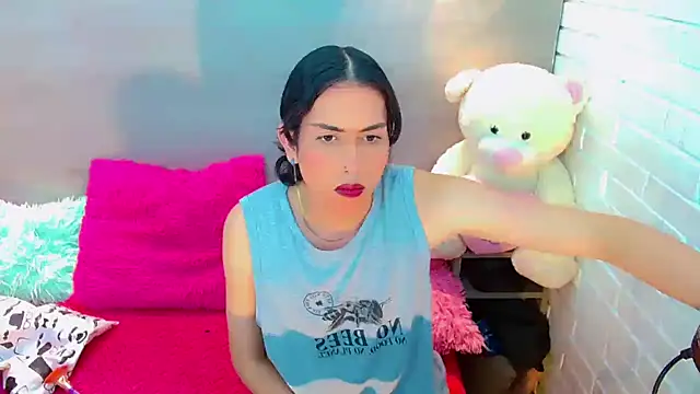 Daniela Pink  online show from 11-08-25, 07:28