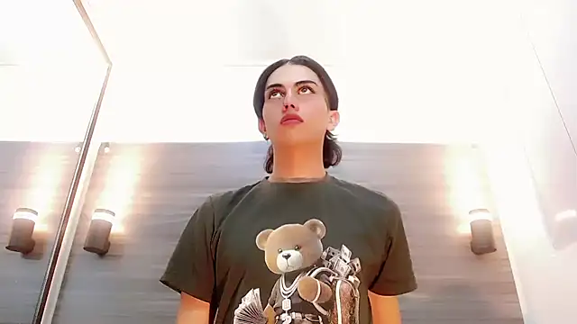 Daniela Pink  online show from 11-26-25, 05:46