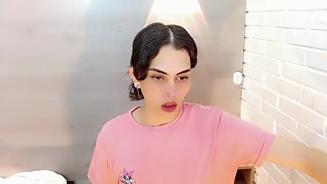 Daniela Pink  online show from 11-23-25, 06:07