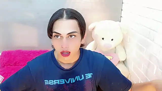 Daniela Pink  online show from 10-25-25, 08:20