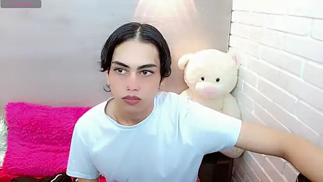 Daniela Pink  online show from 11-11-25, 08:14