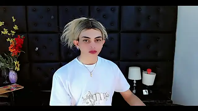 Daniela Pink  online show from 03-02-26, 07:21