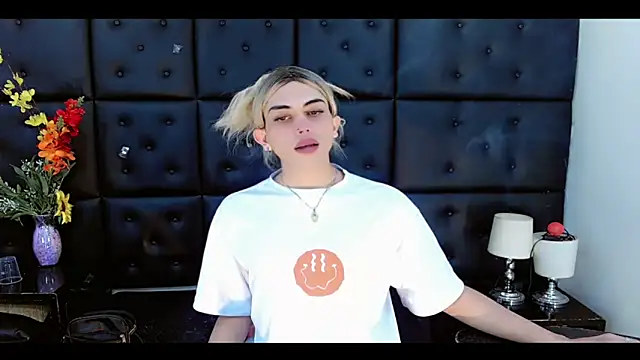 Daniela Pink  online show from 02-22-26, 07:04