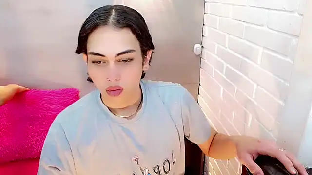 Daniela Pink  online show from 11-04-25, 08:23