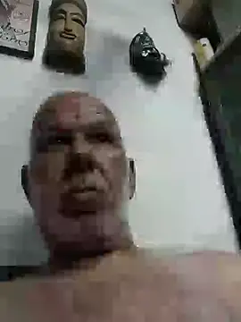 Snapshot of FabiQuilmes chatting on 01-26-25, 02:45 FabiQuilmes online show from 01-26-25, 02:45