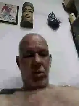 Snapshot of FabiQuilmes chatting on 02-01-25, 12:37 FabiQuilmes online show from 02-01-25, 12:37