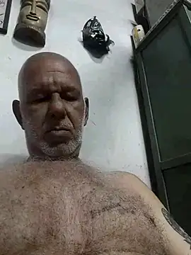 Snapshot of FabiQuilmes chatting on 03-22-25, 01:32 FabiQuilmes online show from 03-22-25, 01:32