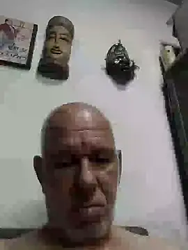 Snapshot of FabiQuilmes chatting on 01-02-25, 12:45 FabiQuilmes online show from 01-02-25, 12:45