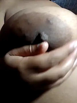 Fantasy1976 online show from 11-07-25, 04:33