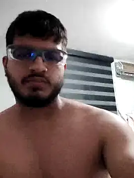 Snapshot of StripArt_ chatting on 10-17-25, 03:32 StripArt online show from 10-17-25, 03:32