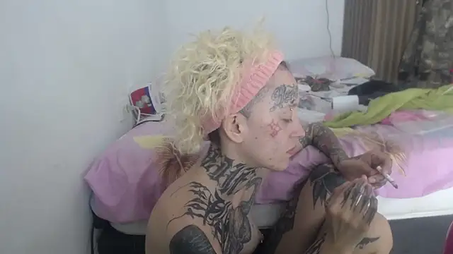 Snapshot of barbara_anal_squirt_ chatting on 04-08-26, 09:11 barbara anal squirt online show from 04-08-26, 09:11