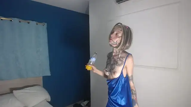 Snapshot of barbara_anal_squirt_ chatting on 03-21-26, 08:30 barbara anal squirt online show from 03-21-26, 08:30