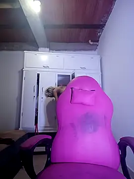 barbara anal squirt  online show from 11-02-25, 05:23