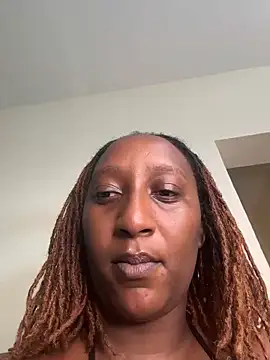 Snapshot of CarlaBeckky chatting on 10-16-25, 07:16 CarlaBeckky online show from 10-16-25, 07:16