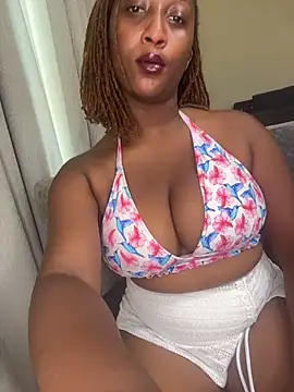 Snapshot of CarlaBeckky chatting on 11-23-25, 06:34 CarlaBeckky online show from 11-23-25, 06:34