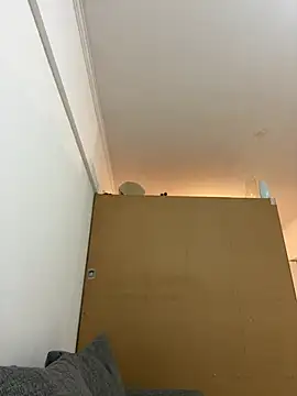 bbchocolate27 online show from 04-17-26, 01:08