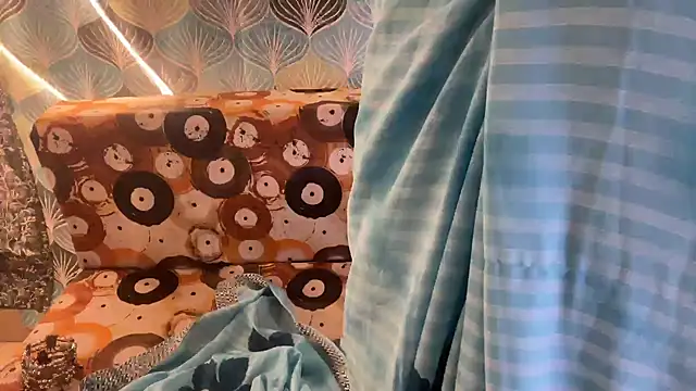 shuhana  online show from 12-03-25, 04:57