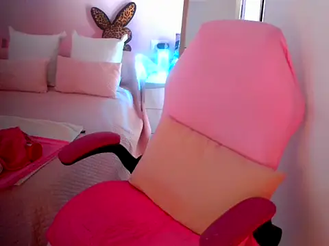 aubade246 online show from 10-31-25, 09:28