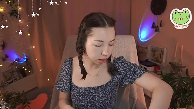 Sarah Son online show from 09-18-25, 05:32