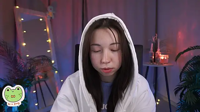 Sarah Son online show from 02-11-25, 11:53