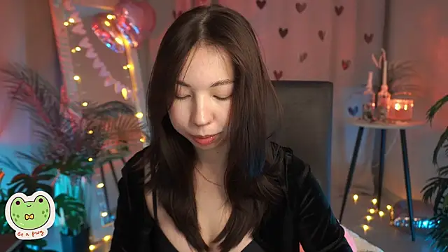 Sarah Son online show from 02-15-25, 05:41