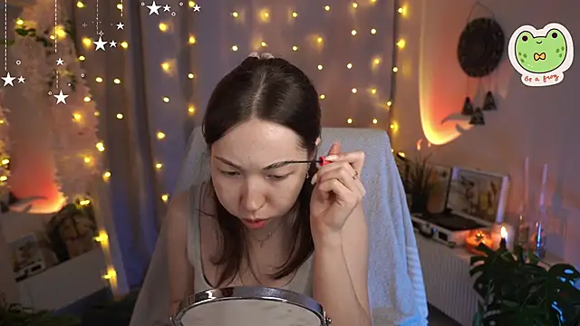 Sarah Son online show from 10-12-25, 05:42