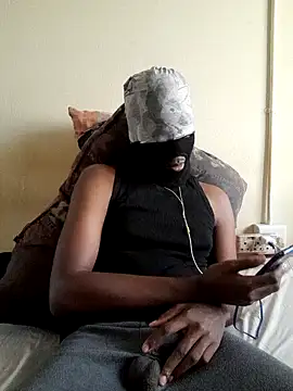 Snapshot of Gifttheskimaskboy chatting on 03-11-25, 07:14 Gifttheskimaskboy online show from 03-11-25, 07:14